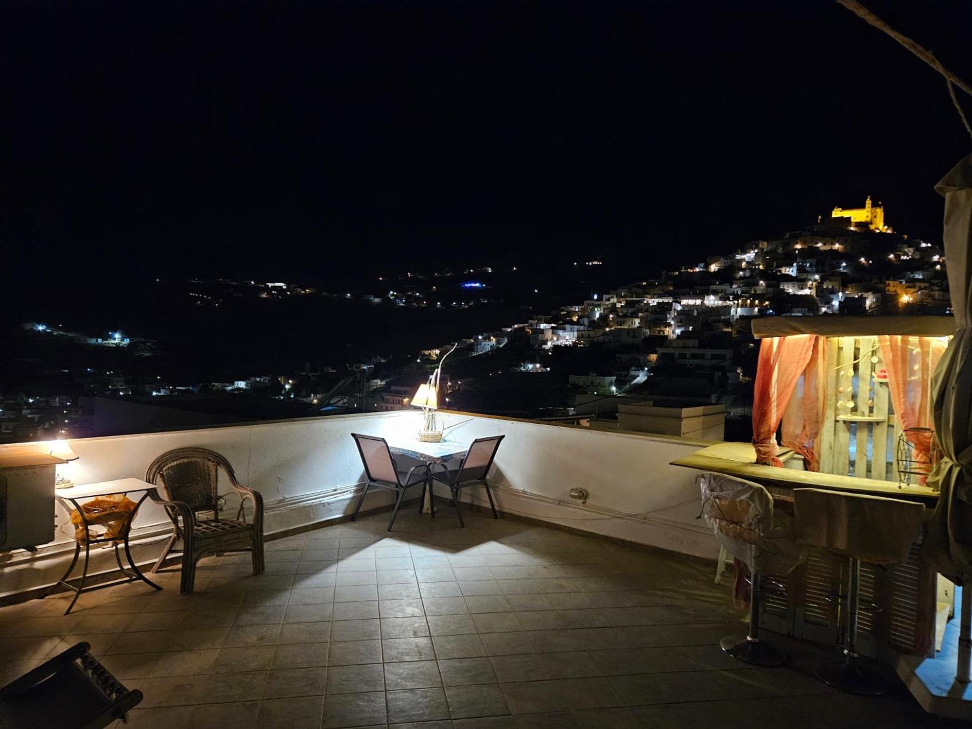 New Style In The Neighborhood Apartment Ermoupoli Exterior photo